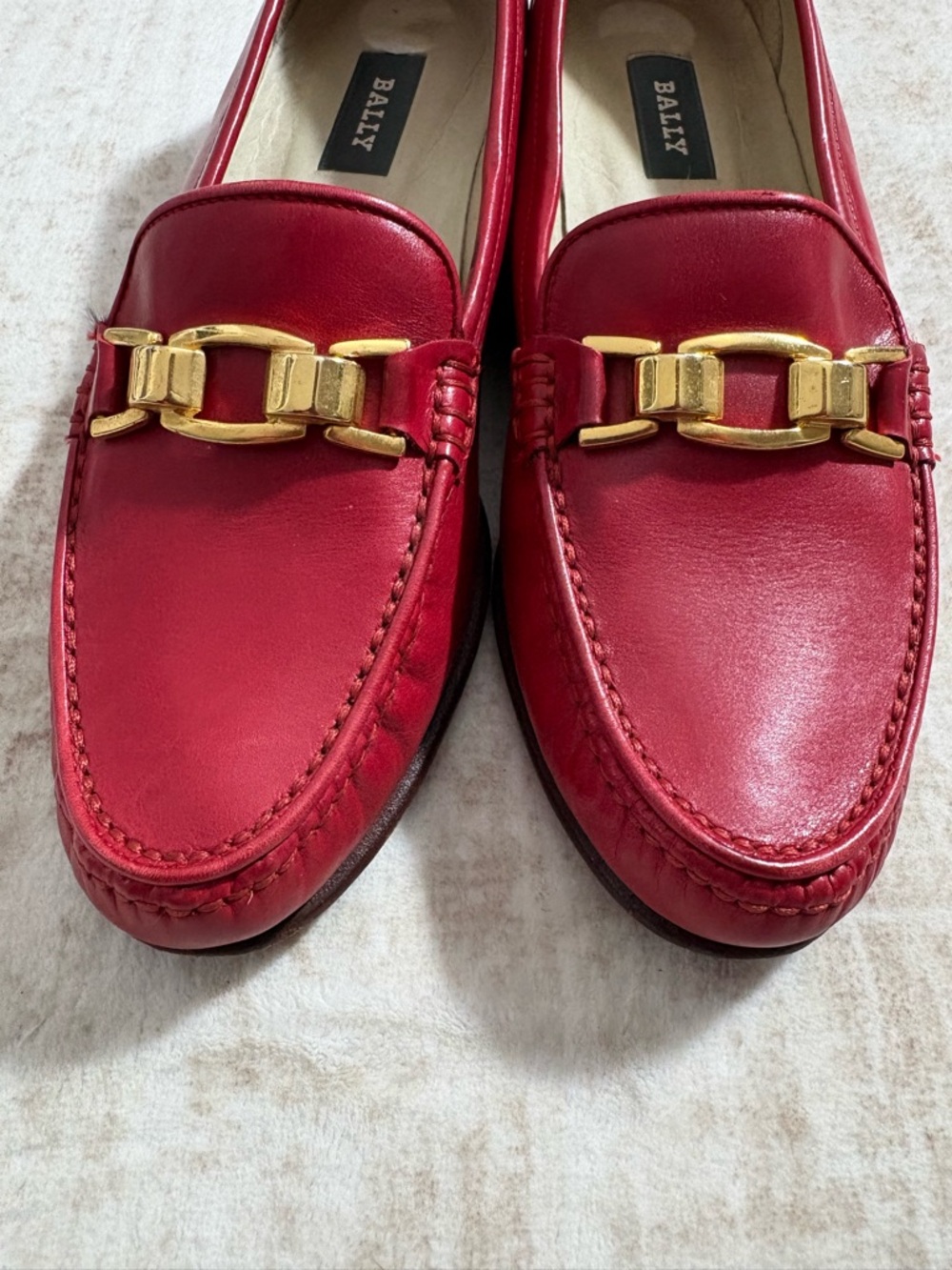 Bally Imogene Red Leather Loafers 7.5N Made In Italy Gold Bit Classic Luxury - Picture 8 of 12